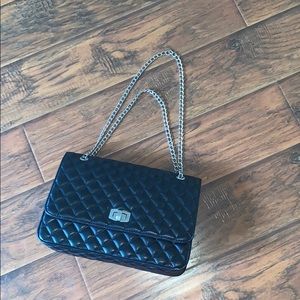 Quilted Leather Crossbody Shoulder Bag